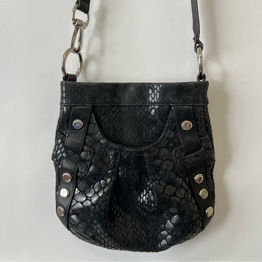 B. Makowsky Black Crossbody Bag